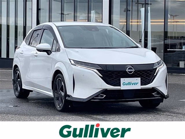 Nissan Aura