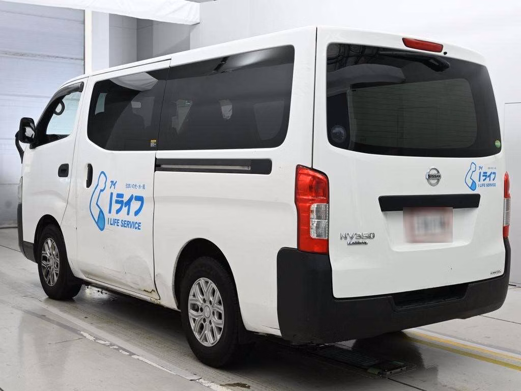 NISSAN NV350 CARAVAN