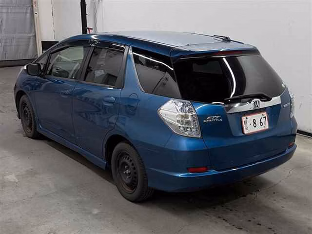 HONDA FIT SHUTTLE