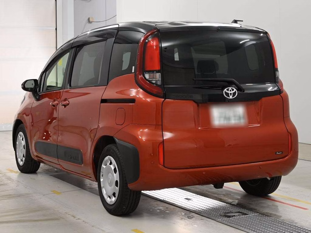 TOYOTA SIENTA