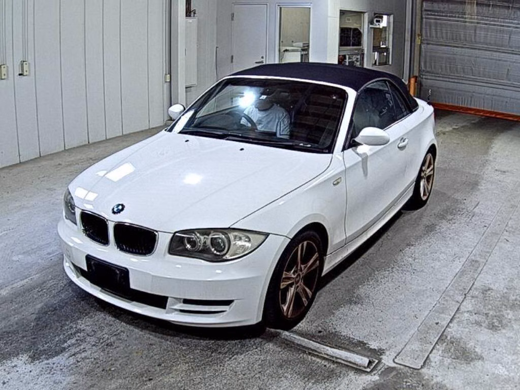 BMW 1-SERIES
