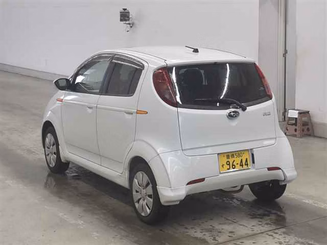 Subaru R2