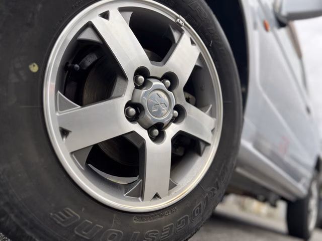 Mitsubishi Pajero Mini