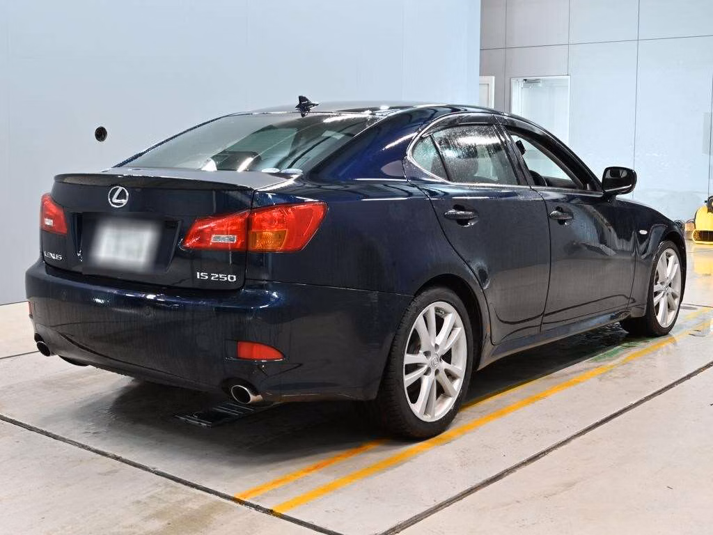 LEXUS IS250