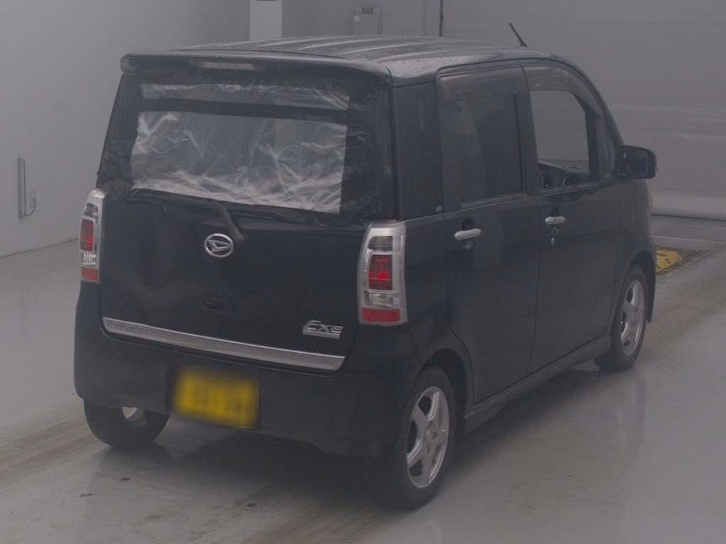 DAIHATSU TANTO EXE