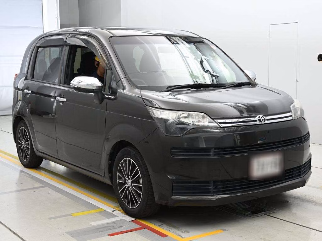 TOYOTA SPADE