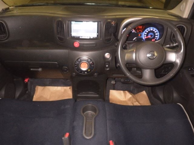 NISSAN CUBE