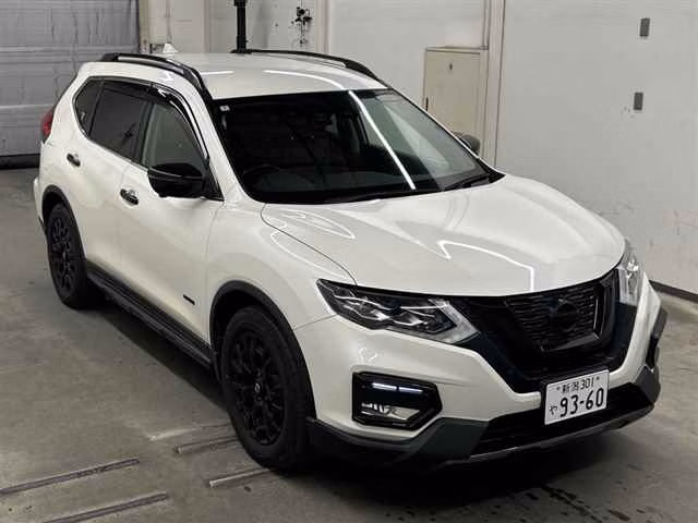 NISSAN X-TRAIL