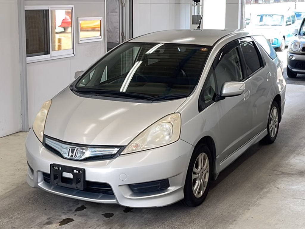 HONDA FIT SHUTTLE