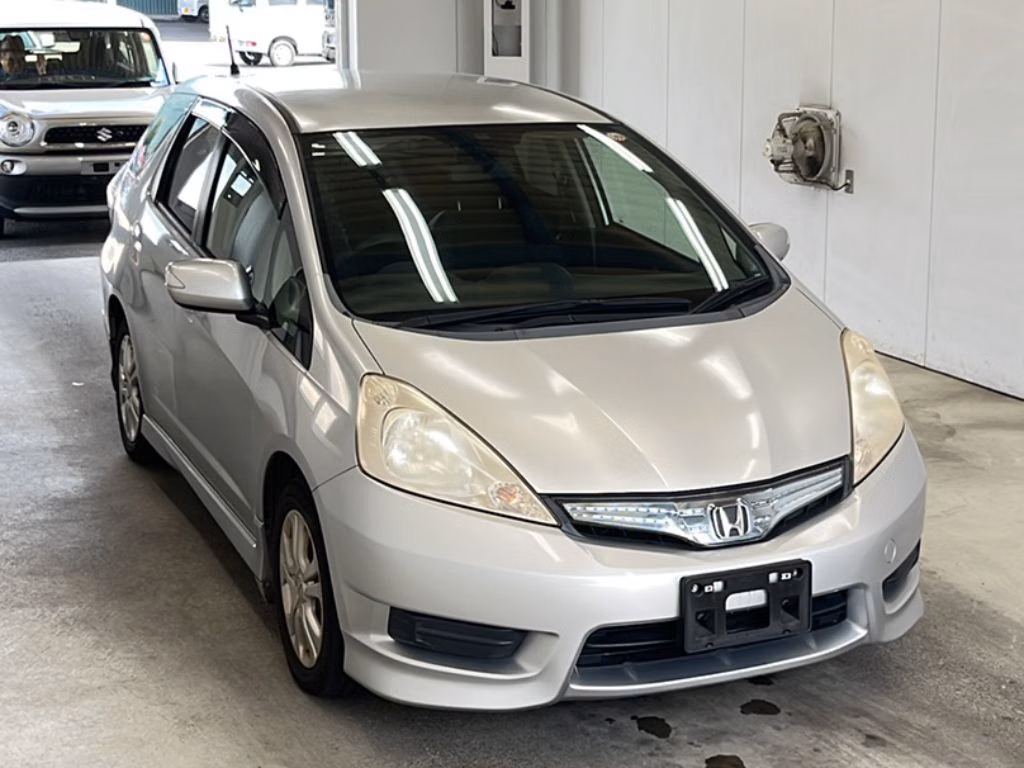 HONDA FIT SHUTTLE