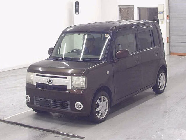 DAIHATSU MOVE CONTE