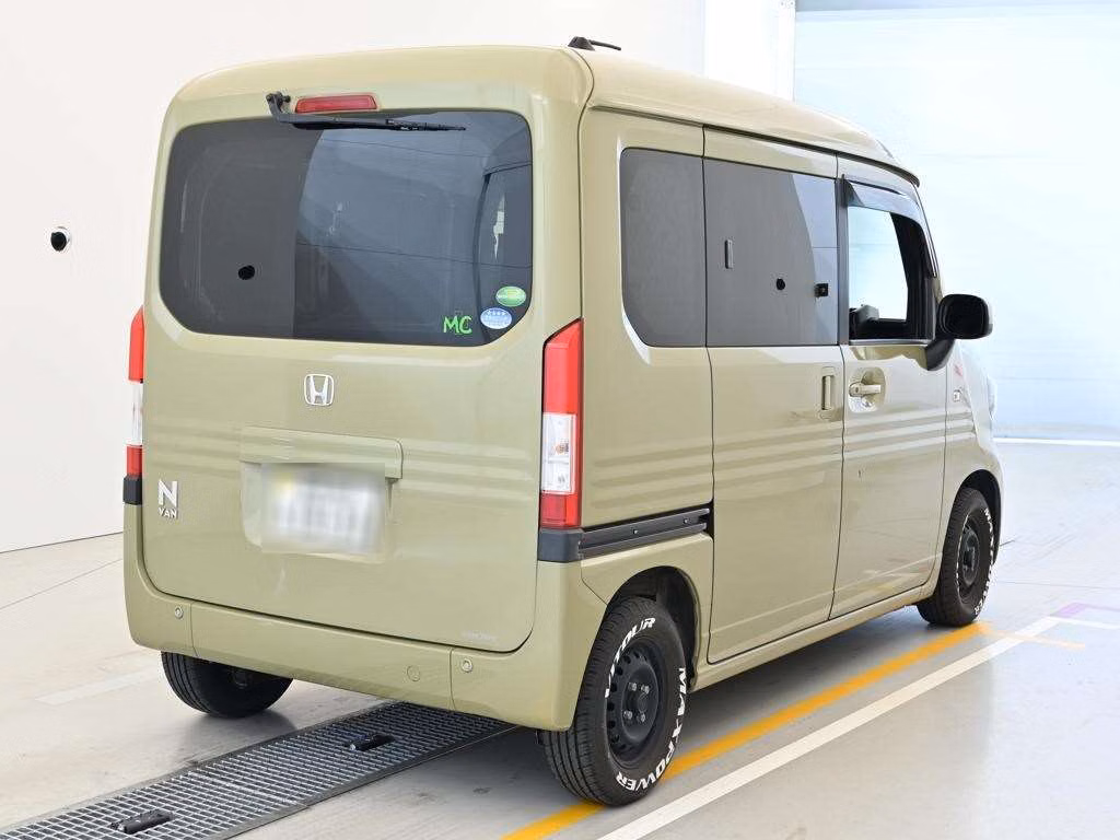 HONDA N-VAN