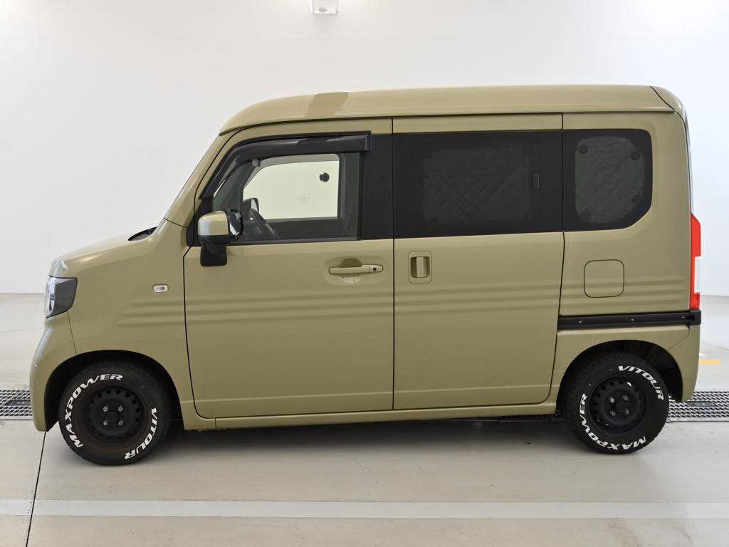 HONDA N-VAN