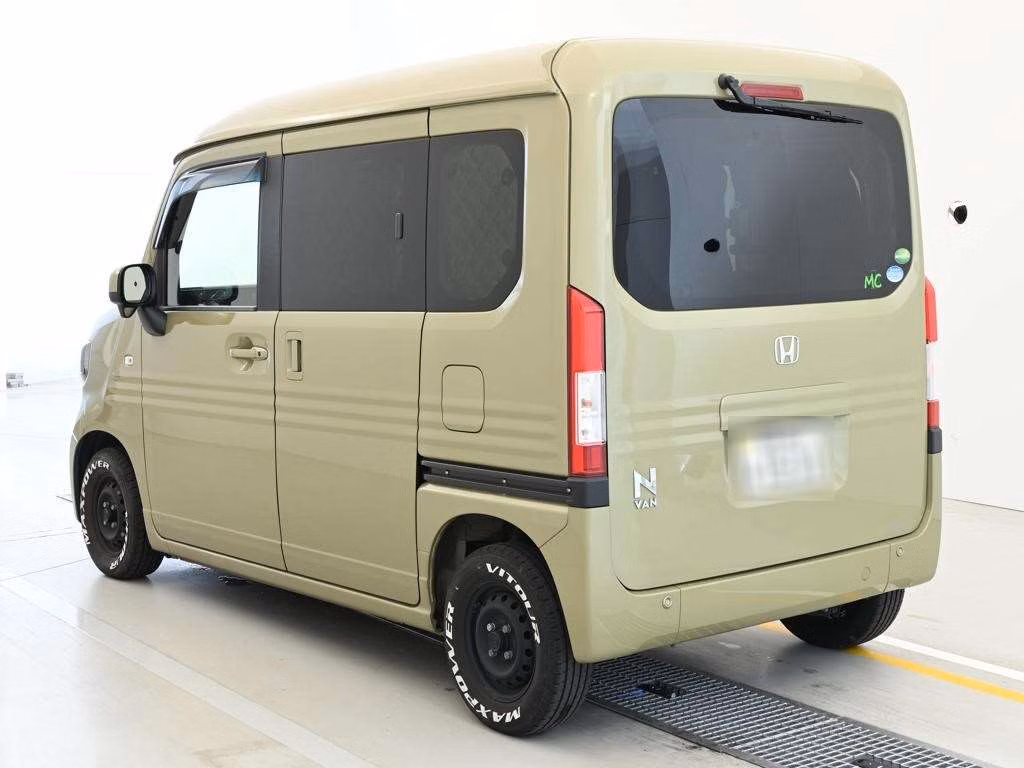 HONDA N-VAN