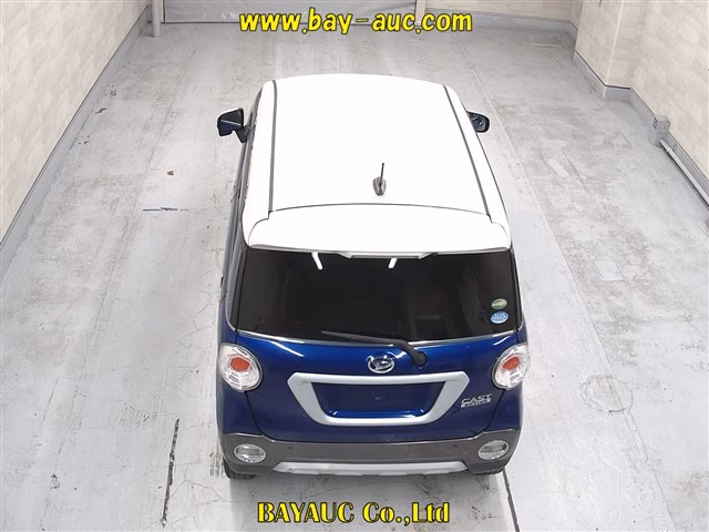 DAIHATSU CAST