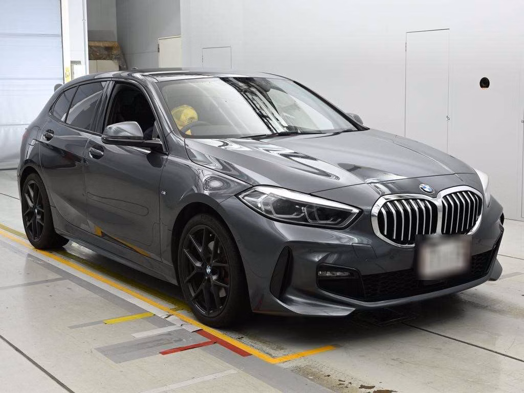 BMW 1-SERIES