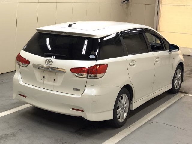 TOYOTA WISH