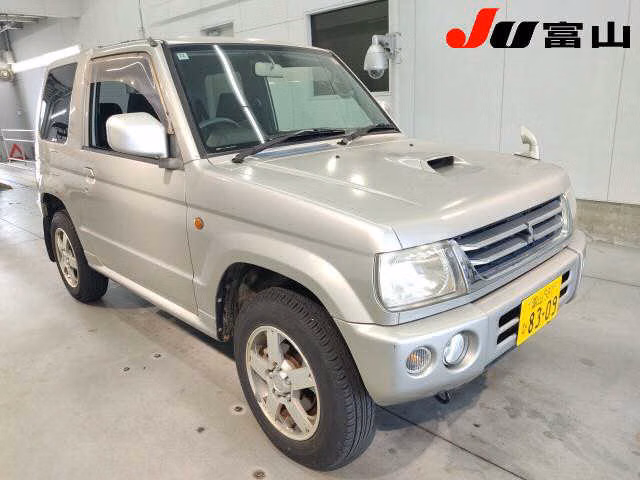 Mitsubishi Pajero Mini