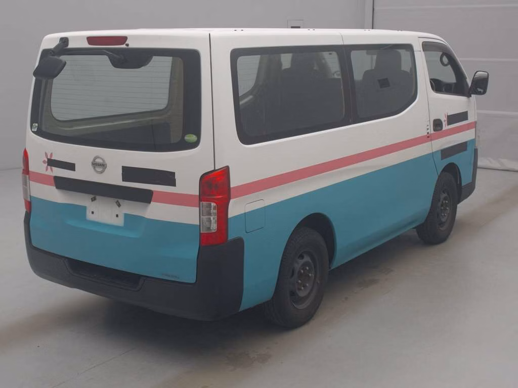 NISSAN NV350 CARAVAN
