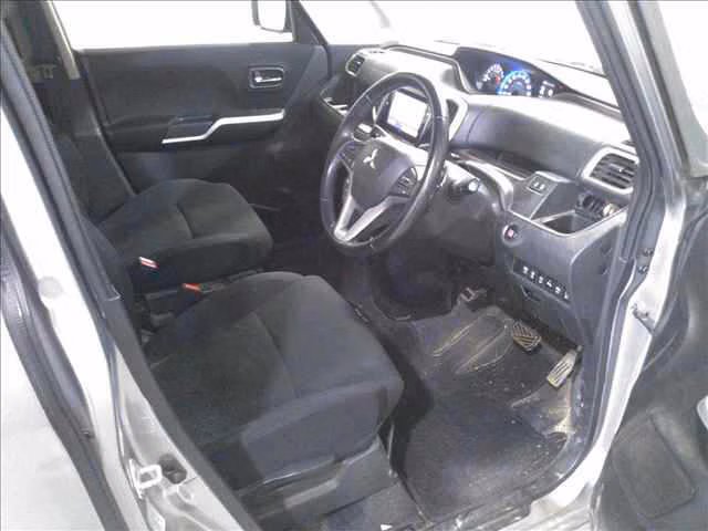 Mitsubishi Delica D:2