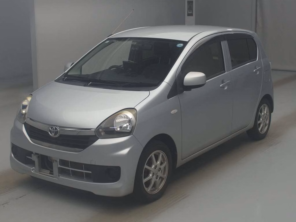 TOYOTA PIXIS EPOCH