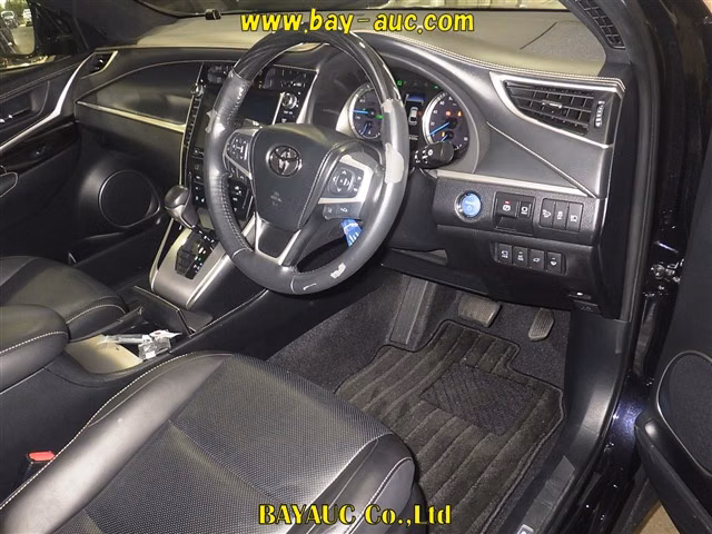 TOYOTA HARRIER