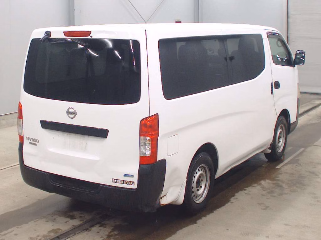 NISSAN NV350 CARAVAN