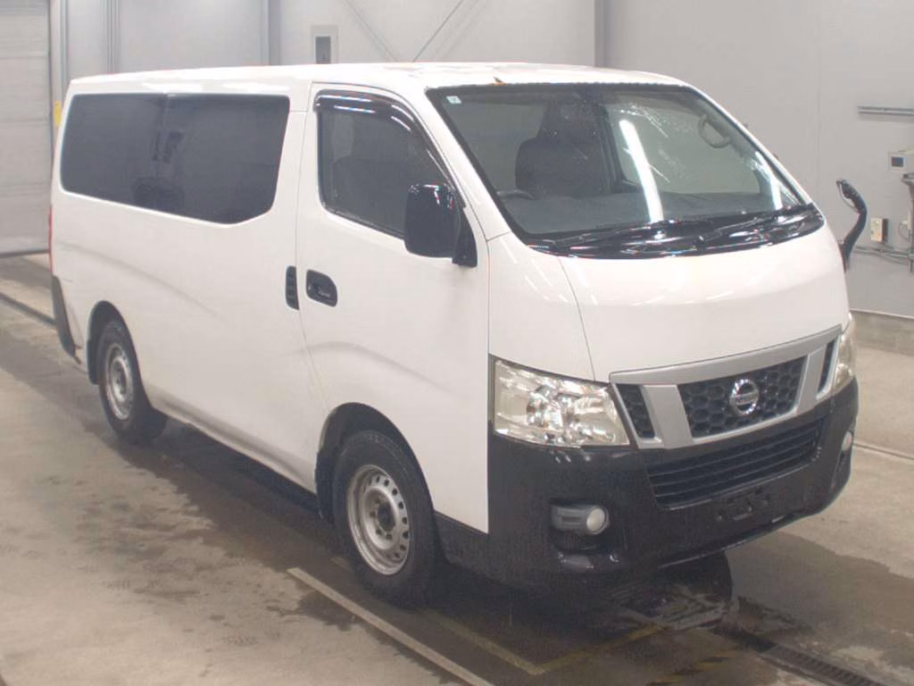 NISSAN NV350 CARAVAN