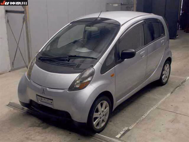 MITSUBISHI I