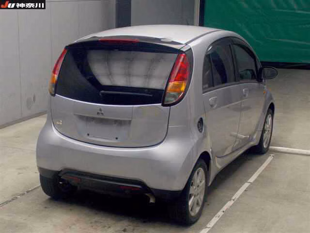MITSUBISHI I