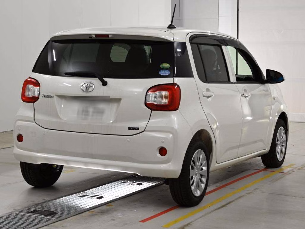 TOYOTA PASSO