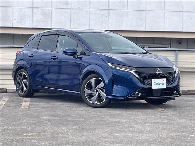 Nissan Aura