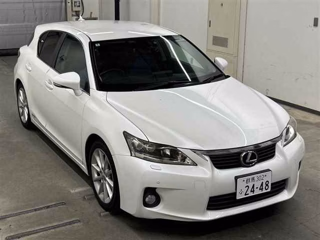 LEXUS CT200H
