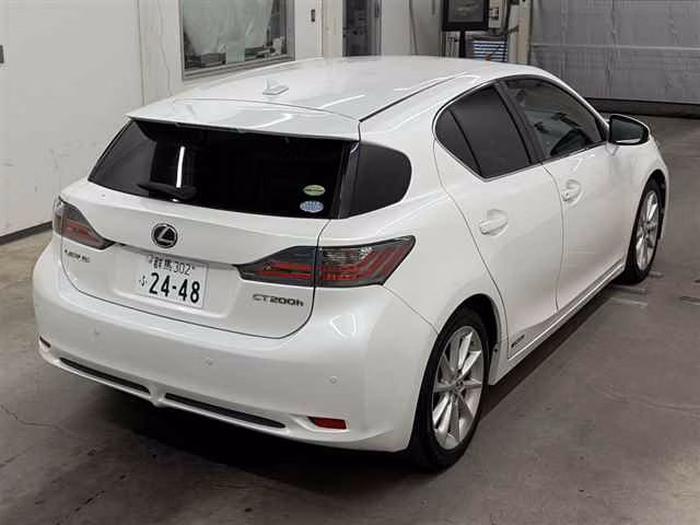 LEXUS CT200H