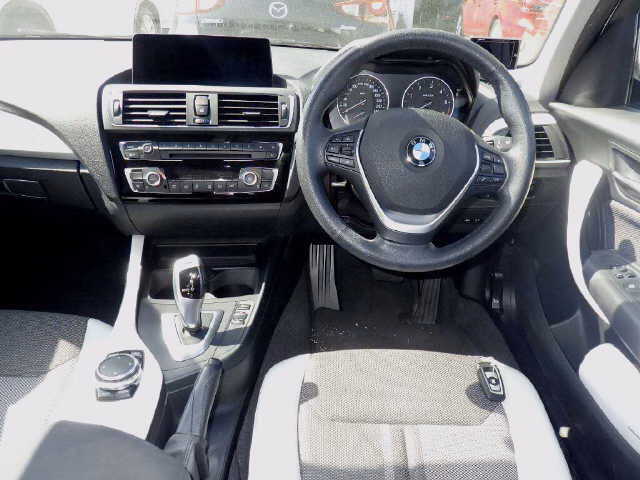 BMW 1-SERIES