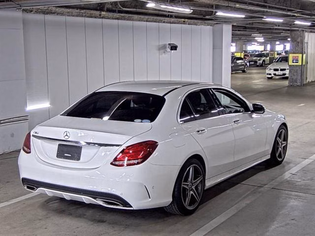 MERCEDES-BENZ C-CLASS