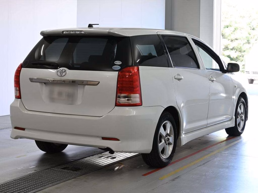 TOYOTA WISH