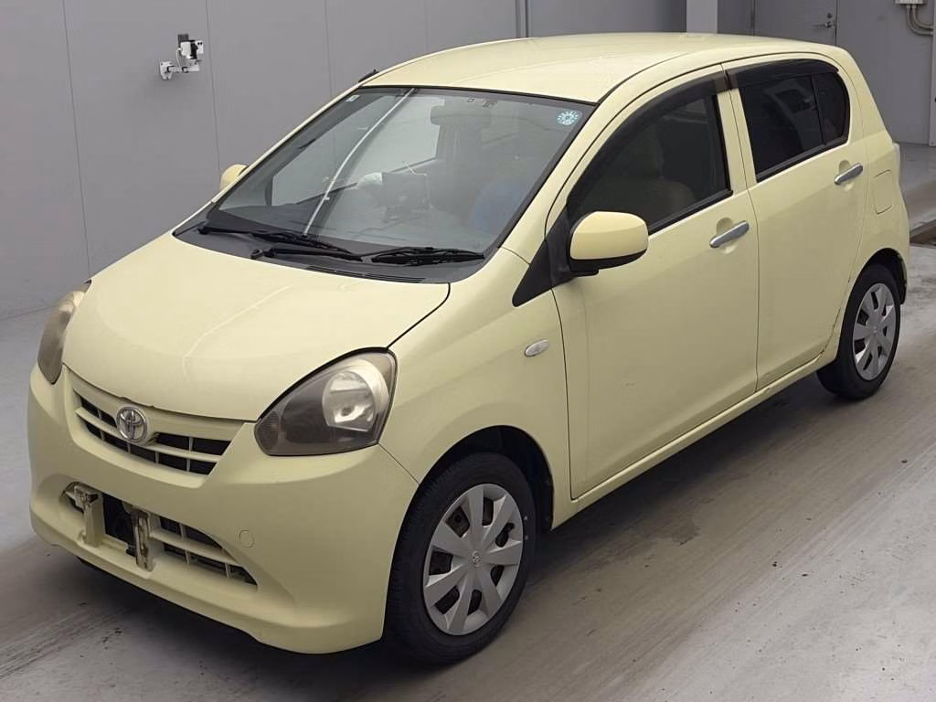 TOYOTA PIXIS EPOCH