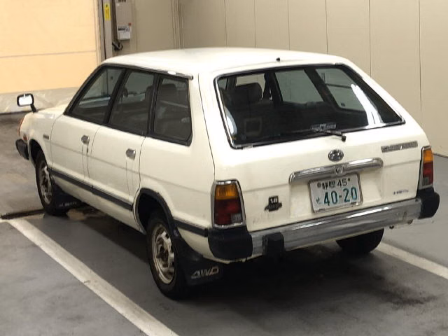 Subaru Leone