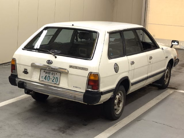 Subaru Leone