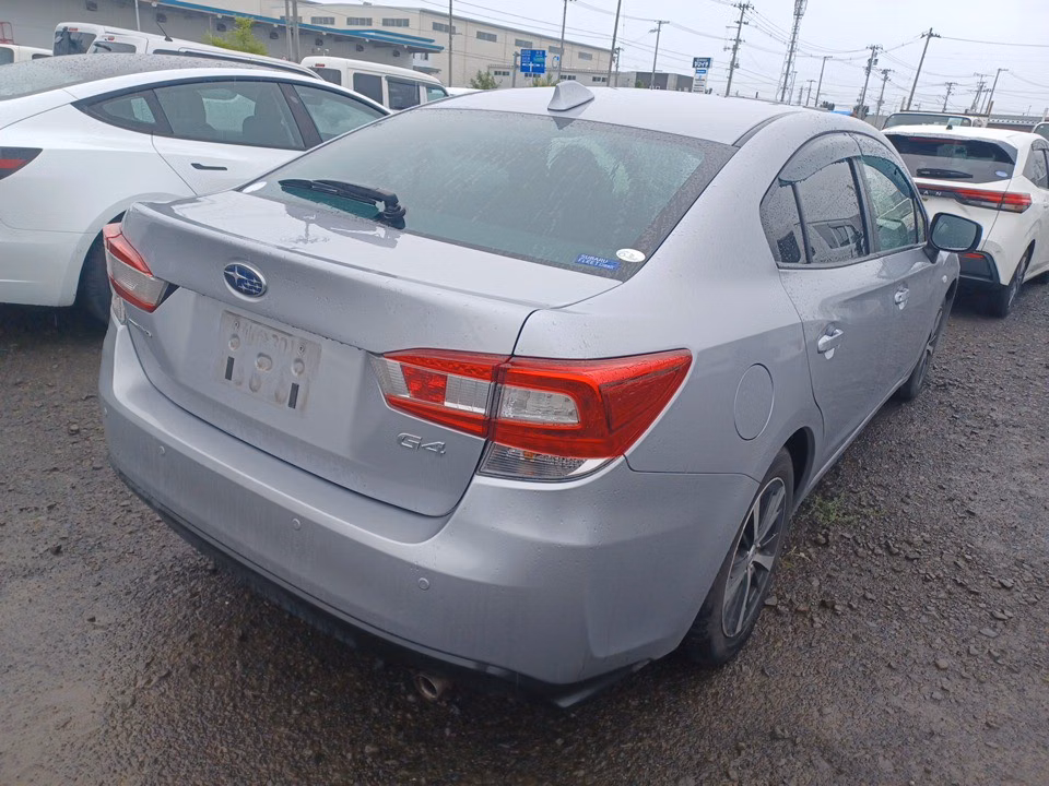SUBARU IMPREZA