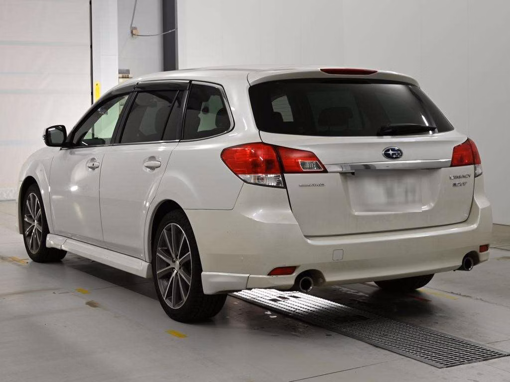 SUBARU LEGACY