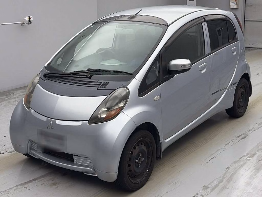 MITSUBISHI I