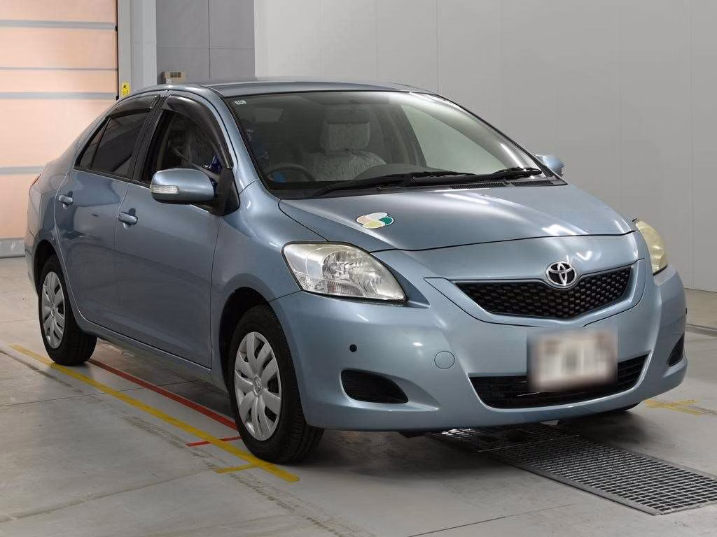TOYOTA BELTA
