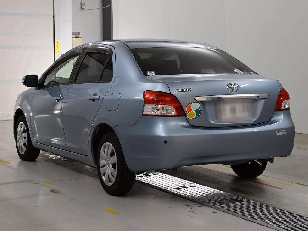 TOYOTA BELTA