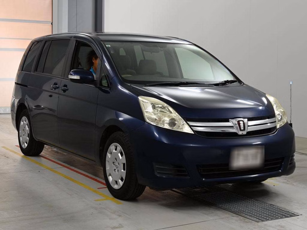 TOYOTA ISIS