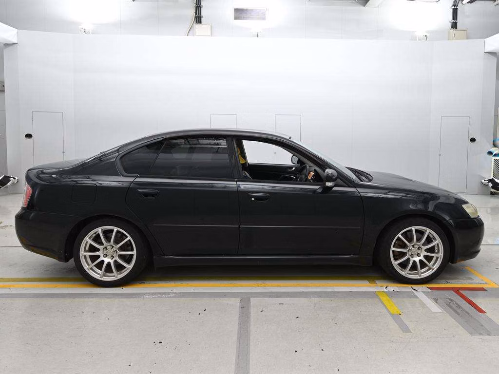 SUBARU LEGACY B4
