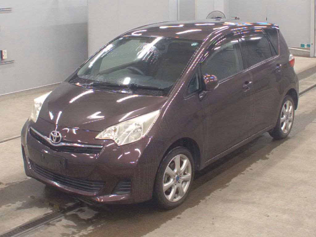 TOYOTA RACTIS