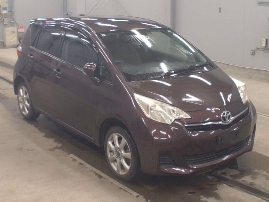 TOYOTA RACTIS