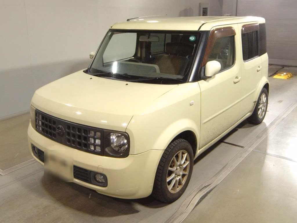 NISSAN CUBE